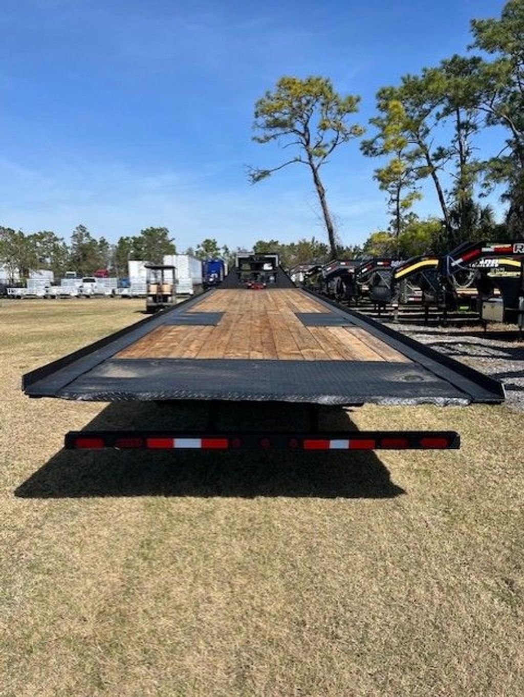 Used 2023 East Texas 8.5 x 40 Flatbed Tilt Trailer - Image 8