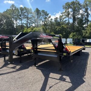 New 2026 East Texas Longhorn 8.5 x 32 Gooseneck Flatbed Trailer 14k GVWR