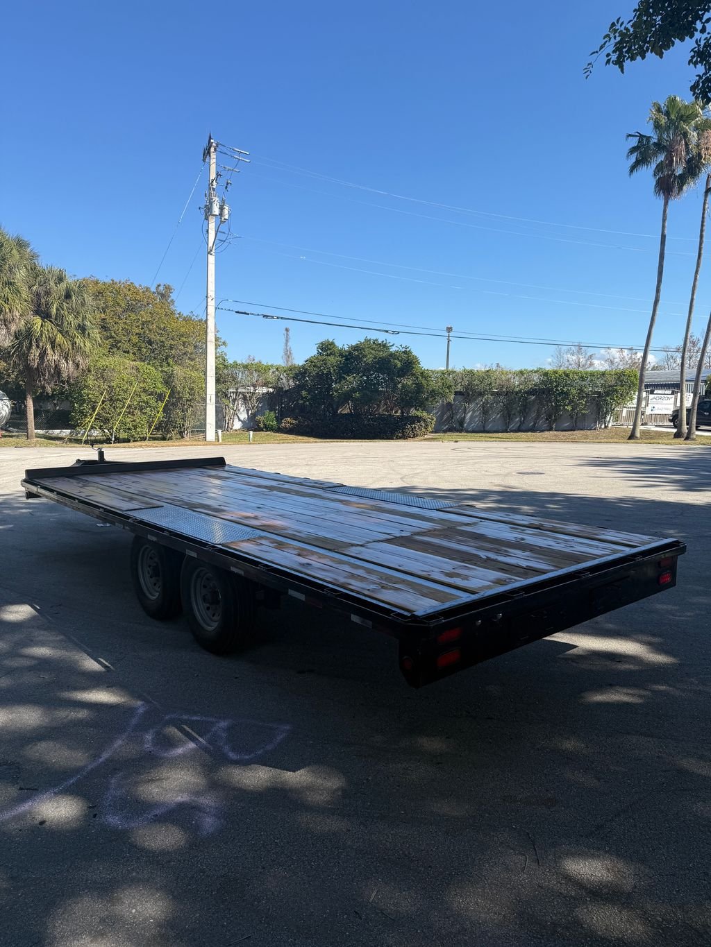 Used 2017 Big Tex 8.5 x 20 Flatbed Trailer 14k GVWR - Image 7