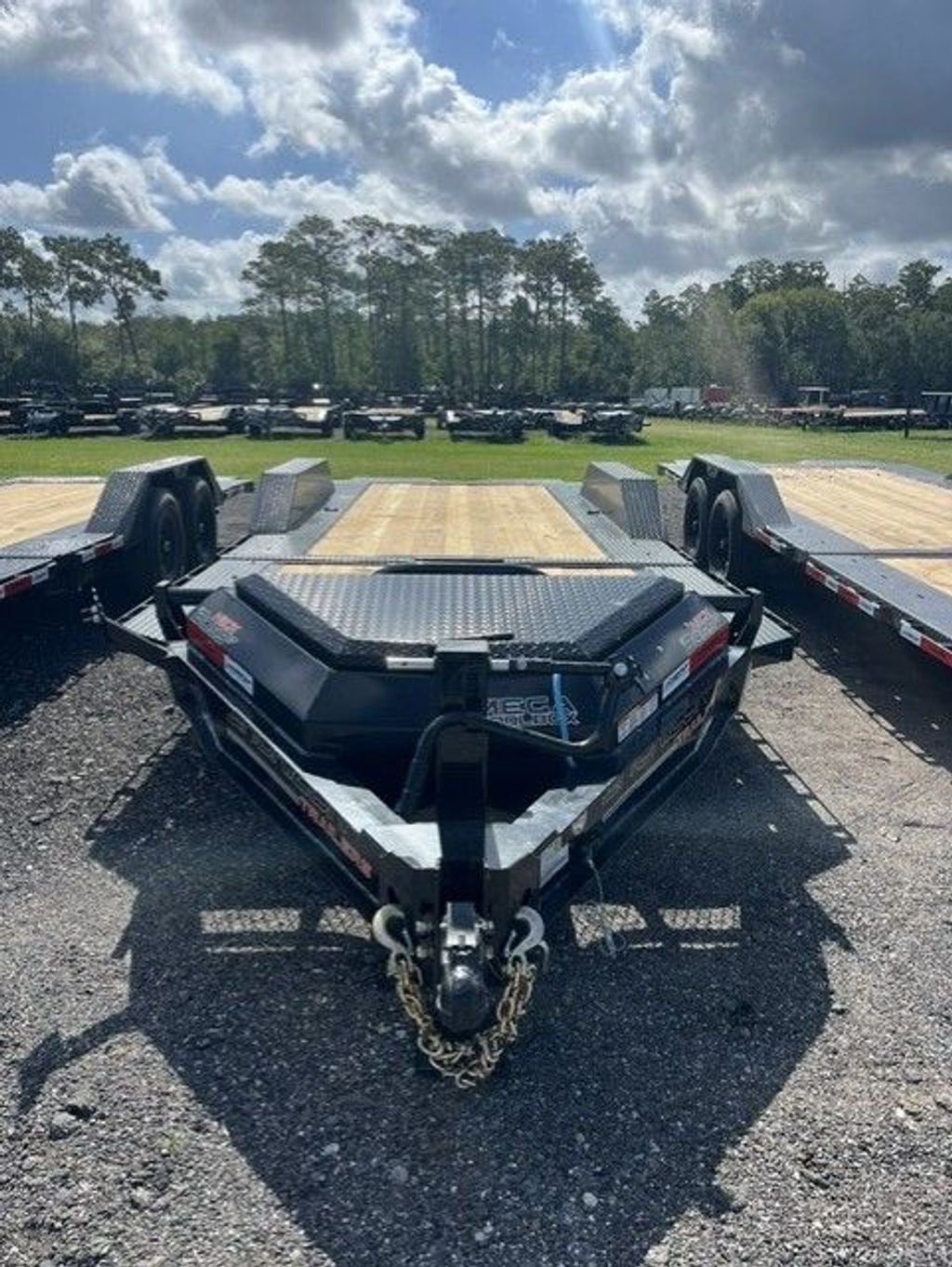 New 2027 Horizon 8.5 x 22 Gravity Tilt Trailer 15k GVWR - Image 3