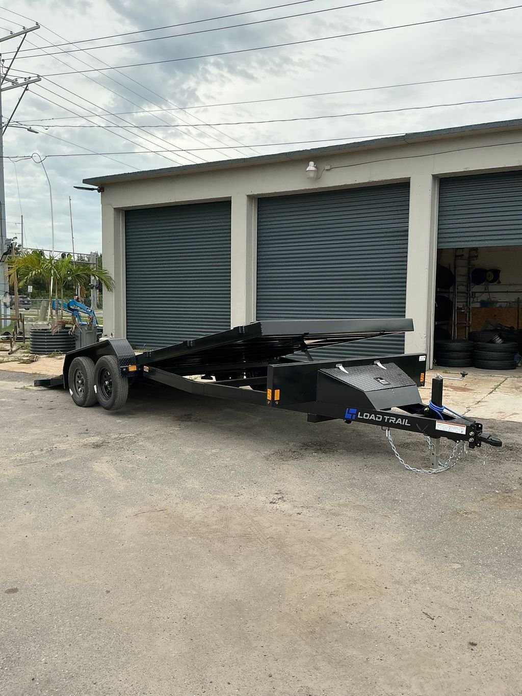 New 2026 Load Trail 7 x 20 Equipment 7k Hydrualic Tilt Trailer