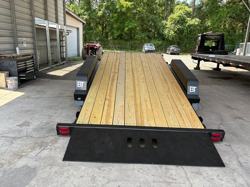 New 2026 Behnke 7 x 20 Gravity Tilt 16k Equipment Trailer - Image 4