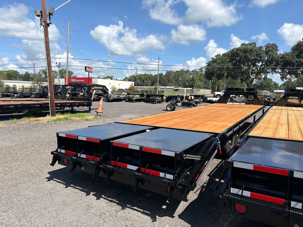 New 2026 East Texas Longhorn 8.5 x 32 Gooseneck Flatbed Trailer 14k GVWR - Image 4