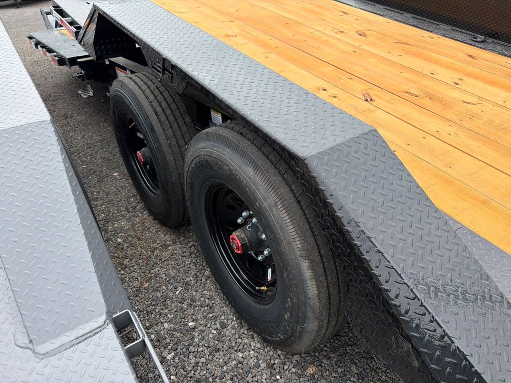 New 2026 Horizon 8.5 x 24 Gravity Tilt Trailer 17k GVWR - Image 5