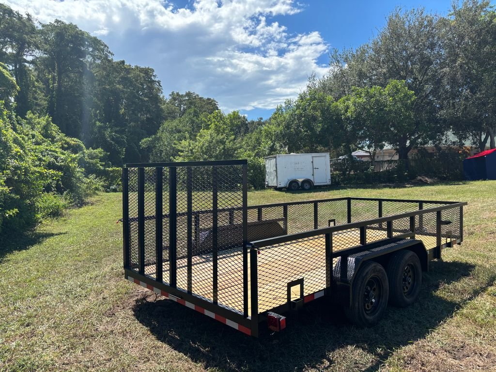 New 2026 Worldwide 7 x 16 2' Mesh 7k Utility Trailer - Image 7