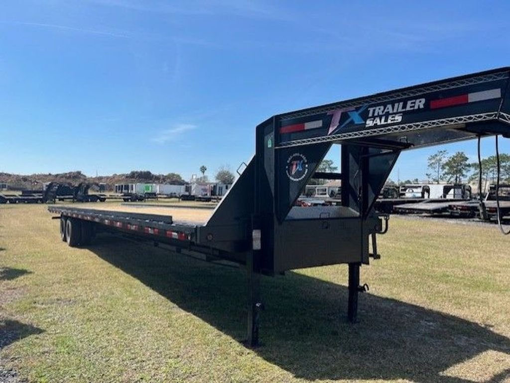Used 2023 East Texas 8.5 x 40 Flatbed Tilt Trailer - Image 4