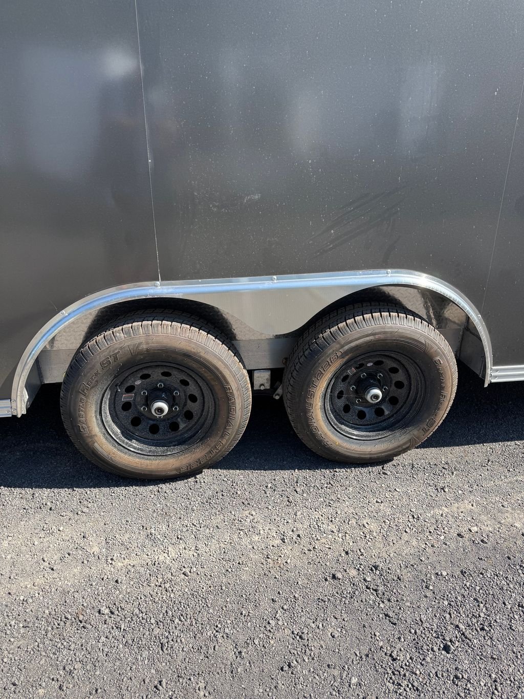 New 2025 Alcom 8.5 x 24 Aluminum Enclosed Trailer 10k GVWR - Image 3
